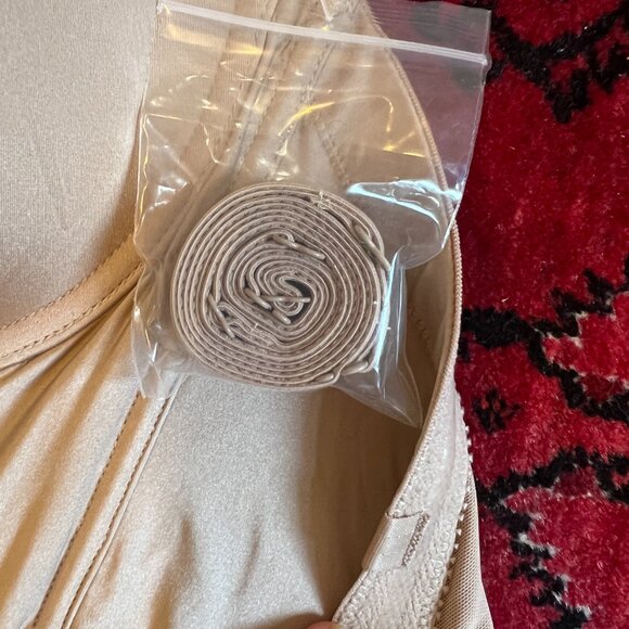 Felina Body Veil Longline Strapless Bra 36DDD - Picture 9 of 9